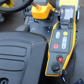 Снегоуборочный райдер Stiga Park PRO 740 IOX 4WD + снегоотбрасыватель